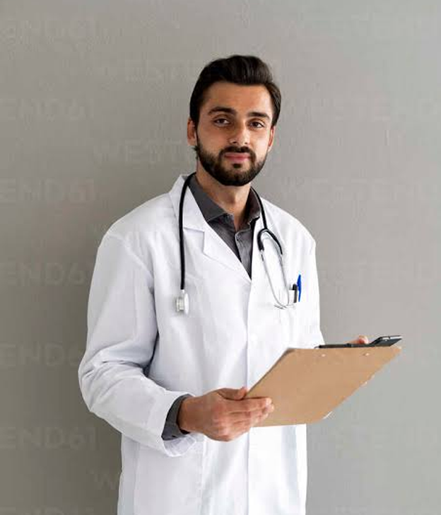 Dr Naveed (Physio)